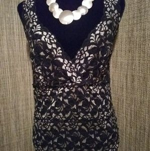 White House Black Market lace v neck tank, size L